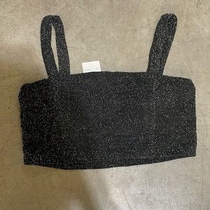 Fashion Nova woman’s crop top